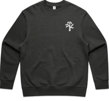 Load image into Gallery viewer, Carved Log Crew