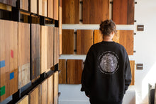 Load image into Gallery viewer, Carved Log Crew