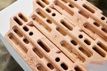 Load image into Gallery viewer, Skylark Hangboard