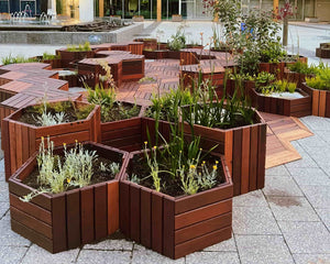 Pollen Planter